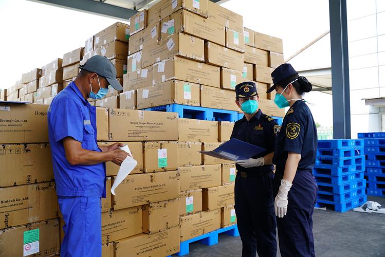 逆势突破，再攀高峰 上半年成都航空口岸货物进出口量创历史新纪录